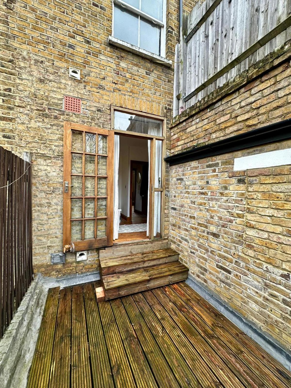 Lovely 1 Bed Apartment 2 Min To Station Londyn Zewnętrze zdjęcie